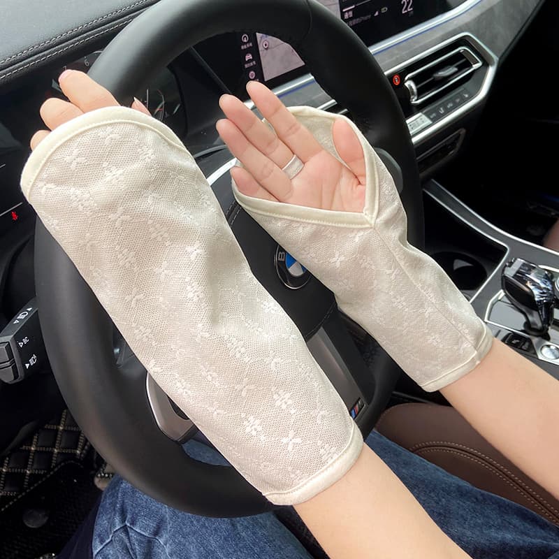 日焼け対策グッズ 指先すっきり運転快適アームカバー